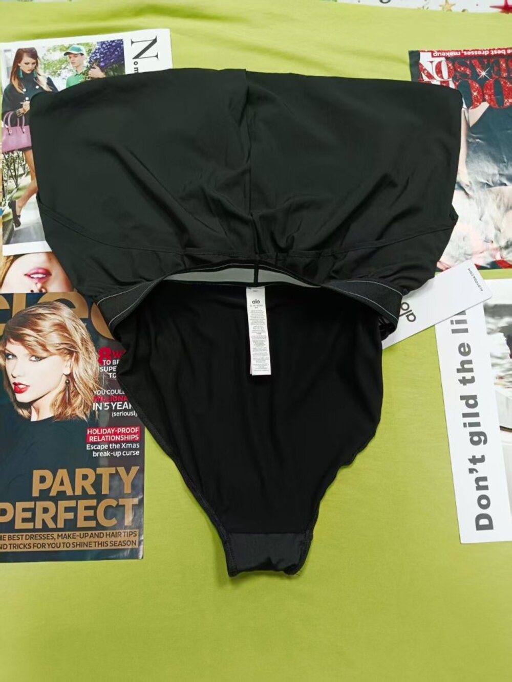 💝ALO Yoga Match Point Short Black|Chic Sporty|Workout - Picture 5 of 7
